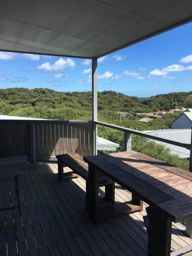 37 Oceanview Parade Sandy Point - Accommodation Port Macquarie 5