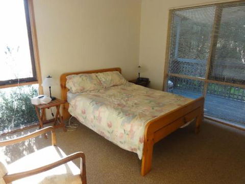 43 The Boulevard Sandy Point - Accommodation Port Macquarie 2