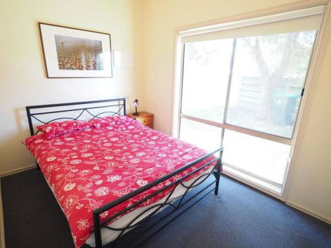 Sunset Deck Beach House Sandy Point - Accommodation Port Macquarie 5