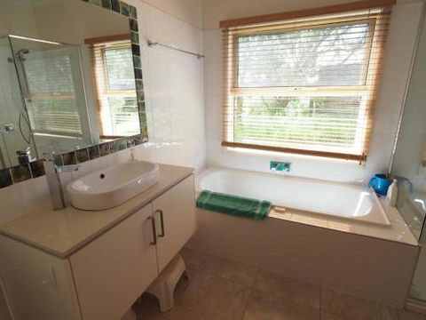 Summerside At 80 Sandy Point Rd Sandy Point - Accommodation Port Macquarie 3