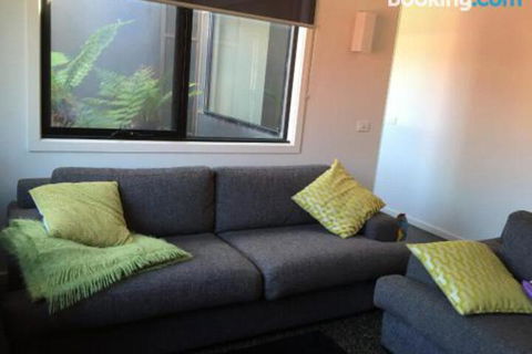 3 Anderson Avenue Sandy Point - Accommodation Port Macquarie 5