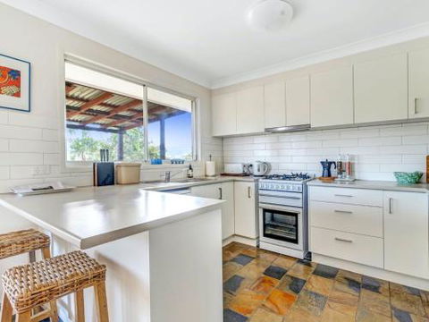 TREETOPS At WERRI BEACH Gerringong 4pm Check Out On Sundays - Accommodation Port Macquarie 5