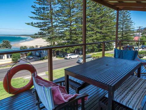 CARMELONE Gerroa 4pm Check Out On Sundays - Accommodation Port Macquarie 0