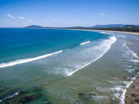 CARMELONE Gerroa 4pm Check Out On Sundays - Accommodation Port Macquarie 3