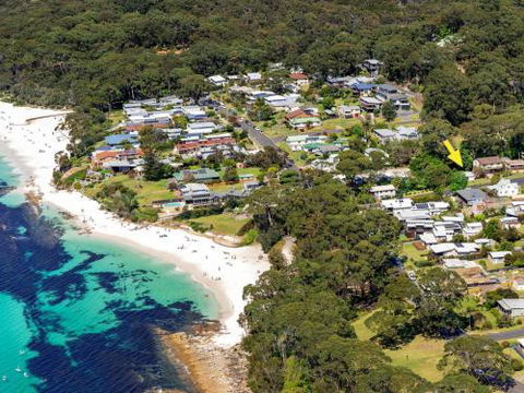 MOBYS At HYAMS Hyams Beach 4pm Check Out Sundays - Accommodation Port Macquarie 3