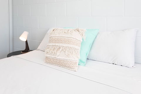 Airlie Sun & Sand Accommodation 2 - Accommodation Port Macquarie 2