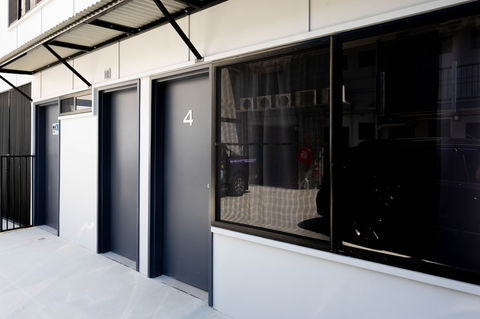 Airlie Sun & Sand Accommodation Studio 1 - Accommodation Port Macquarie 4