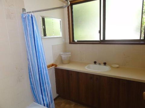 14 Tecoma Avenue Sandy Point - Accommodation Port Macquarie 3