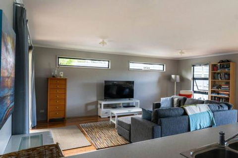 34 Ash Avenue Sandy Point - Accommodation Port Macquarie 1