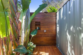 Roomerang At Binya Avenue - Accommodation Port Macquarie 1