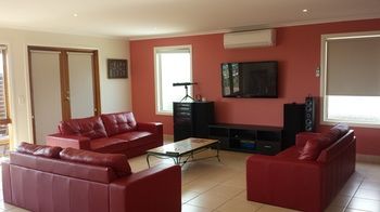 Holiday Makers - Accommodation Port Macquarie 1