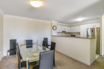 Sorrento Apartment 401 - Accommodation Port Macquarie 6