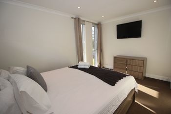 Swan View Family Home - Accommodation Port Macquarie 3