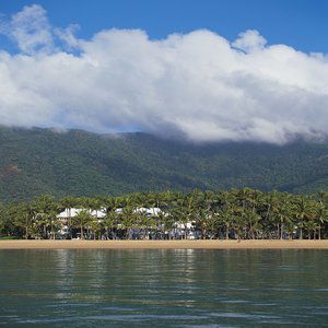 ANGSANA GREAT BARRIER REEF - Accommodation Port Macquarie 0