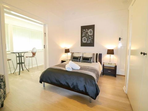 Waterside Retreat - Accommodation Port Macquarie 4