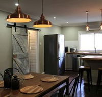 Tranquil 3 Bedroom Next To National Park - Accommodation Port Macquarie