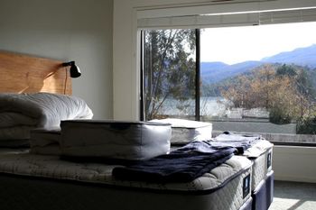 Tranquil 3 Bedroom Next To National Park - Accommodation Port Macquarie 2