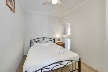Renovated Apartment With Pool - Accommodation Port Macquarie 5