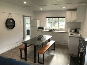 Maydena Digs Cottage - Accommodation Port Macquarie 5