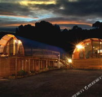 Bruny Island Accommodation 43 Degrees Beachside Studio Spa Apartments 1 - Accommodation Port Macquarie