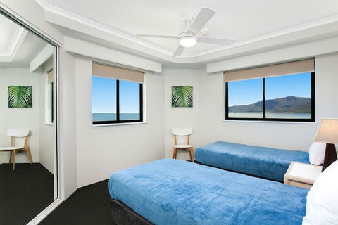 Cairns Oceanview At 181 The Esplanade 34 - Accommodation Port Macquarie 5