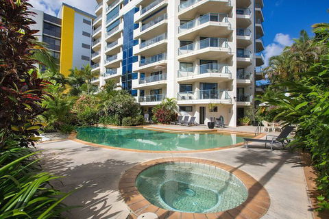 Cairns Oceanview At 181 The Esplanade 34 - Accommodation Port Macquarie 1