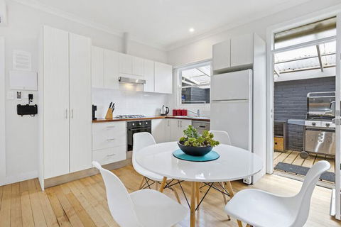AMORE - Accommodation Port Macquarie 4