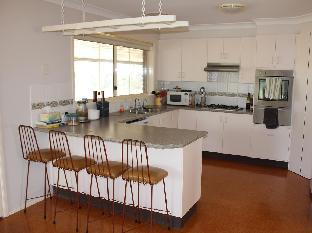 Waterfall Way Accommodation - Accommodation Port Macquarie 0