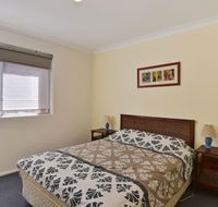 Quarter Deck Apartment 2 - Accommodation Port Macquarie