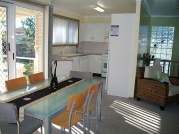 The Peninsula Duplex 02 14 - Accommodation Port Macquarie 4