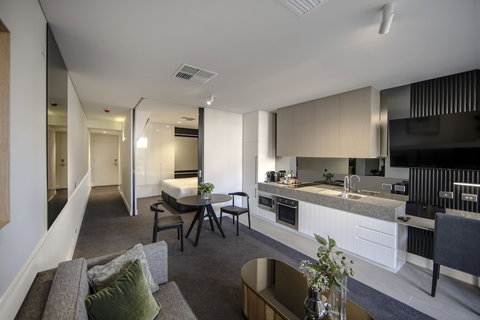Majestic M Suites - Accommodation Port Macquarie 4