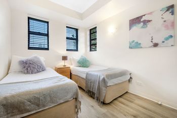 Mermaid By The Sea - Accommodation Port Macquarie 5