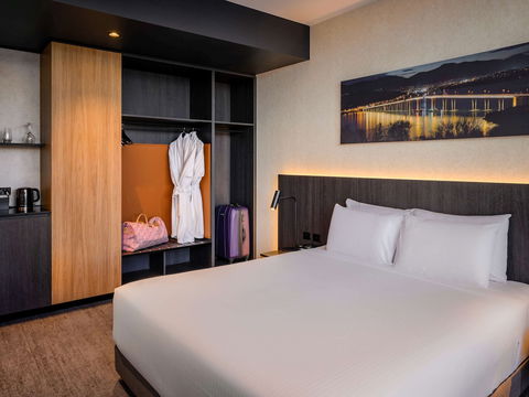 MÃ¶venpick Hotel Hobart - Accommodation Port Macquarie 4