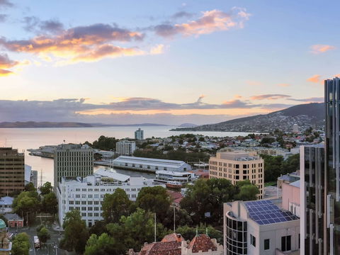 MÃ¶venpick Hotel Hobart - Accommodation Port Macquarie 0