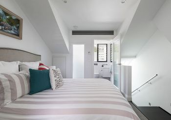 Stunning Executive Home In Glebe - Accommodation Port Macquarie 1
