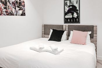 Zenith Melbourne Central - Accommodation Port Macquarie 2