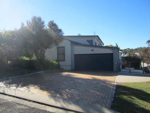 SPUR Of THE MOMENT - Accommodation Port Macquarie 0