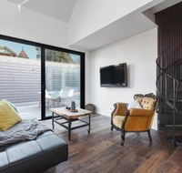 Architects Urban Retreat in Malvern - Accommodation Port Macquarie