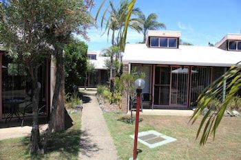 Crescent Head Resort & Conference Centre - Accommodation Port Macquarie 0