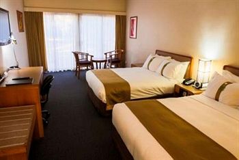 Holiday Inn Gagudju Crocodile - Accommodation Port Macquarie 4