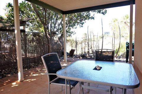 Ningaloo Breeze Villa 2 - Accommodation Port Macquarie 0