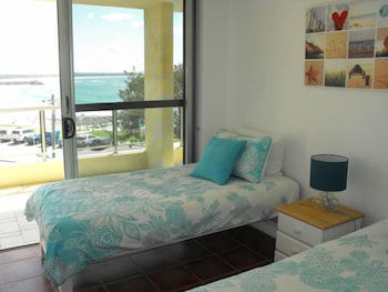 Beachpoint Unit 202 - Accommodation Port Macquarie 2