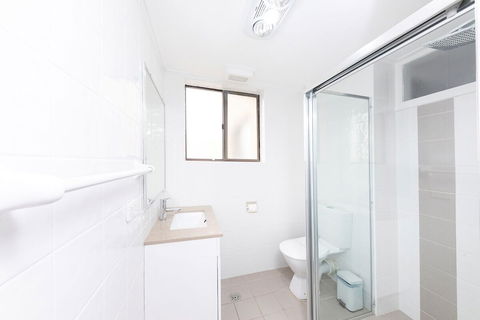 Hibiscus Court Unit 4 - Accommodation Port Macquarie 2