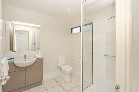 Centrally Located Apartment 1019 - Accommodation Port Macquarie 4