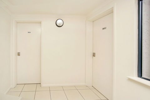 Centrally Located Apartment 1019 - Accommodation Port Macquarie 2