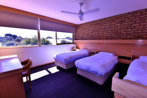 Flinders Cove Motor Inn - Accommodation Port Macquarie 6