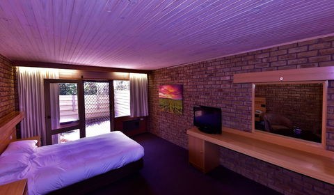 Flinders Cove Motor Inn - Accommodation Port Macquarie 3