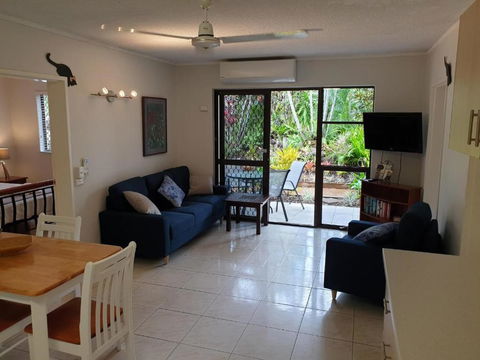 Palms Trinity Beach - Accommodation Port Macquarie 1