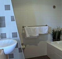 Adelaide DressCircle Apartments - Ward St - Accommodation Port Macquarie