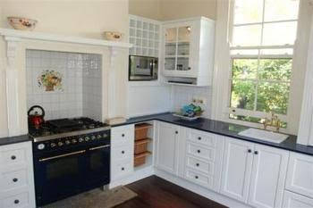 Heritage Retreat - Accommodation Port Macquarie 5